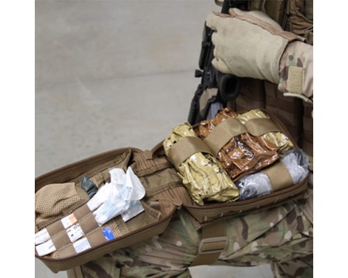 Тактический набедренный подсумок с медицинским комплектом Tactical Medical Solutions