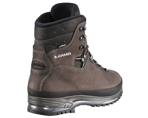 Зимние треккинговые ботинки Elbrus GTX Lowa